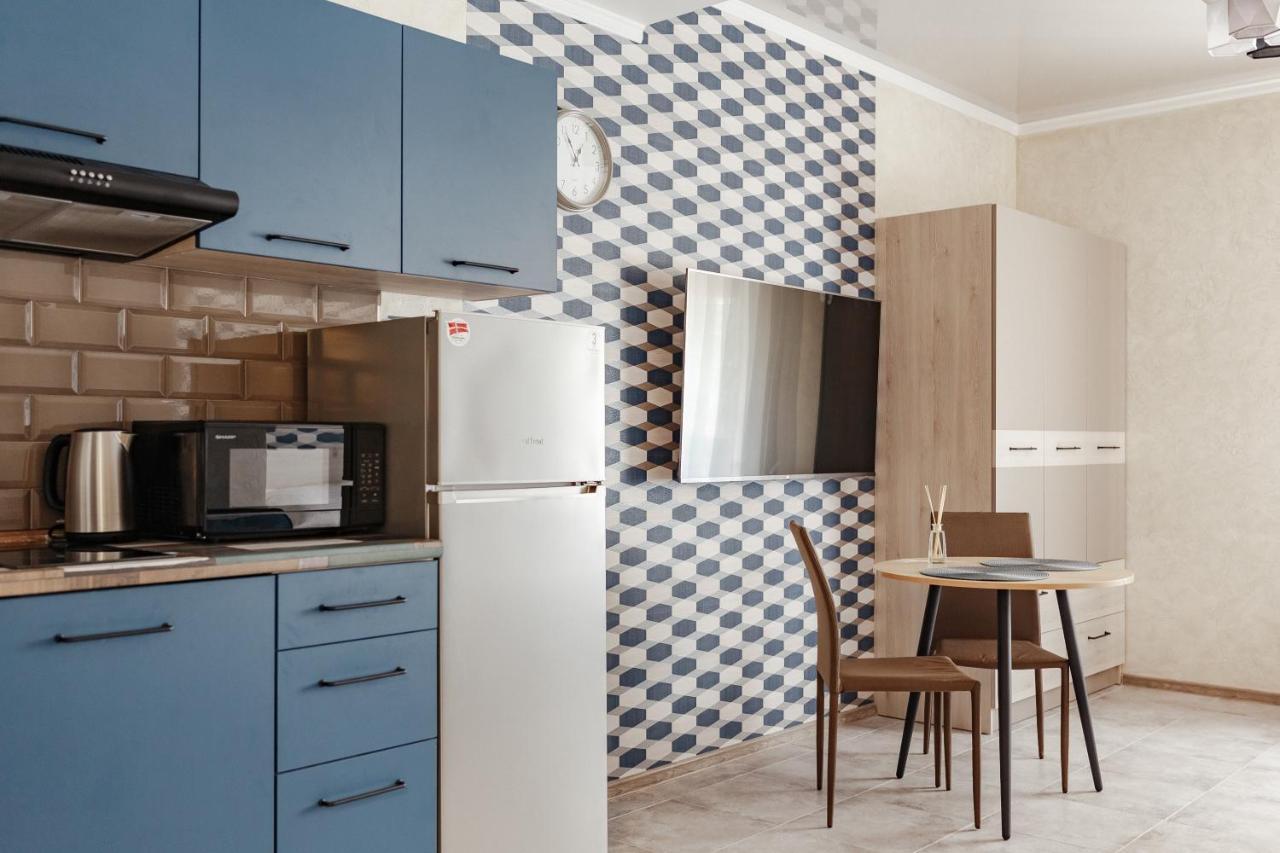 Yudgi - Home Hotel Chornomorsk Bagian luar foto
