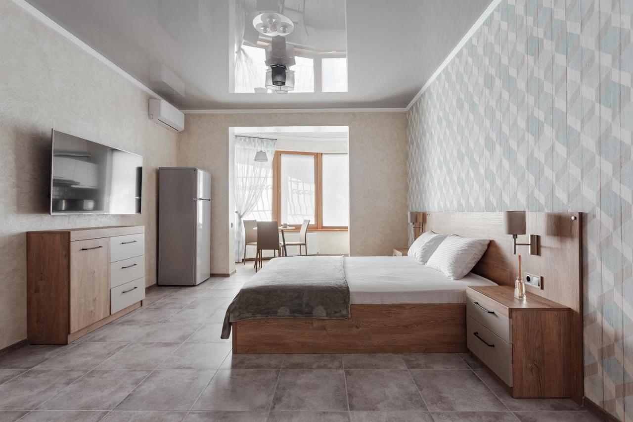 Yudgi - Home Hotel Chornomorsk Bagian luar foto