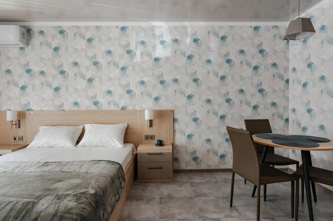 Yudgi - Home Hotel Chornomorsk Bagian luar foto
