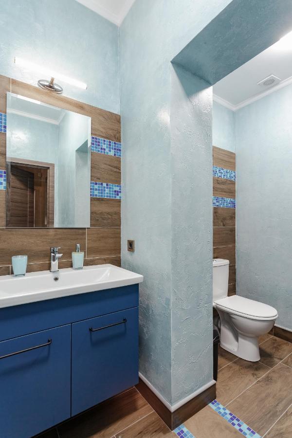Yudgi - Home Hotel Chornomorsk Bagian luar foto