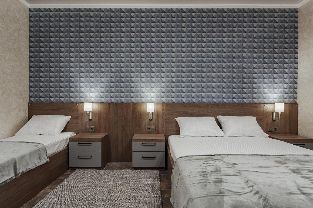 Yudgi - Home Hotel Chornomorsk Bagian luar foto