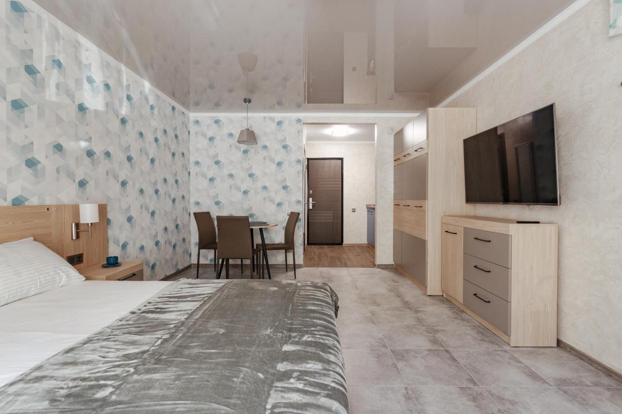 Yudgi - Home Hotel Chornomorsk Bagian luar foto
